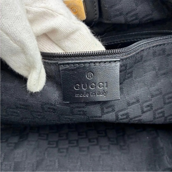 Gucci Tom Ford Black Leather Shoulder Bag - Picture 11 of 14